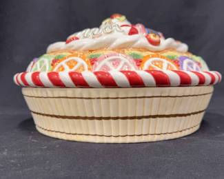 Fitz And Floyd Nutcracker Sweets Pie Keeper