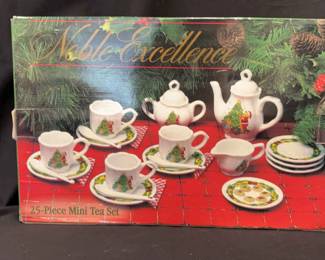 25 Piece Mini Tea Set