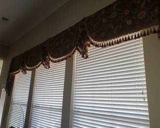 Valance & Rods