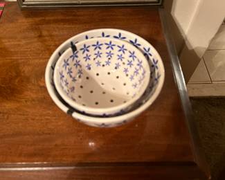 Decorative ceramic fruit  strainers 