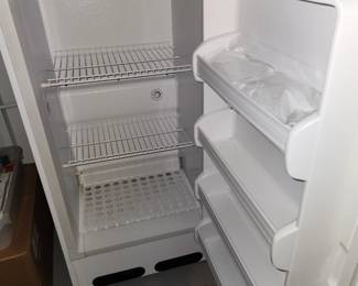 Frigidaire upright freezer