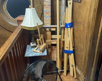 easels