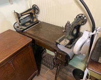 three singer sewing machines