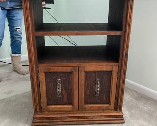 Oak bookshelf 2 adjustable shelves
36 inches tall 
10 1/2 inches deep 
32” wide 
It does have some spots on the top shown in pictures over all in great condition. Smoke free and pet free home