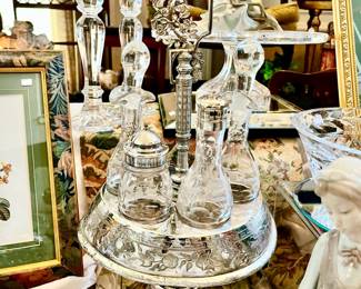 SILVER CRUET SET