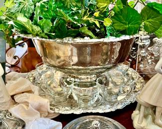 BEAUTIFUL SILVERPLATE.