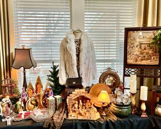 fox fur, beautiful nativities and crosses!