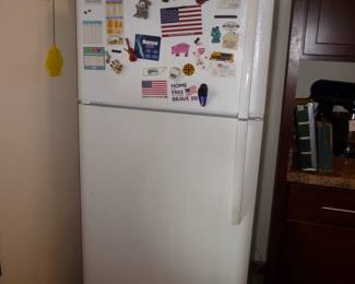 refrigerator 