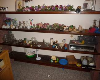 flowers / nick knacks 