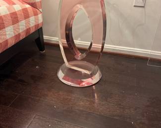 Sculptural Eyelet Rose Colored Lucite and Glass Top Pedestal Side Table by Shlomi Haziza (24"D x 20"H) 