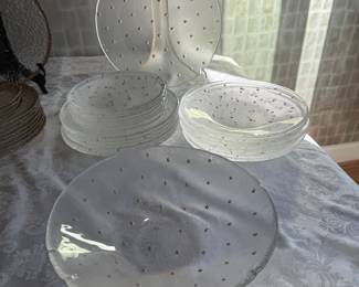 Gold Polka Dot Glass Dinnerware (22pc)