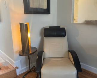 Leather Zero Gravity Recliner Armchair, Uttermost Metal Based Oval Granite Top Side Table (12-1/2"W x 18-1/2"D x 24-1-1/2"H) with Kravet Diez Table Lamp