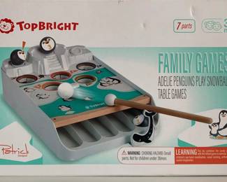 ADELIE PENGUIN SNOWBALL DEKSTOP GAME: FUN AND EDUCATIONAL BILLIARDS GAME: Penguin play snowball table game for kids provides endless happiness with family and friends. Meanwhile, this family game for kids and adults feature comfortable colors and safe design. Based on the classic billiard game, the penguin element is added, which is full of fun. What’s more, the rounded corner design of the table body is free to play against bumps