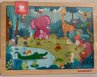 FOREST ANIMAL PUZZLE: STURDY WOODEN PUZZLE FOR TODDLERS: Top bright jigsaw puzzles come with 24 piece puzzles, these puzzles sit in a sturdy tray for easy transport and storage. Our puzzle set is made of high quality wood,each piece is thick and solid,durable enough for your toddlers to use over and over again
