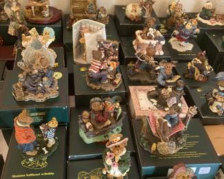 Boyd’s bears collectible figurines