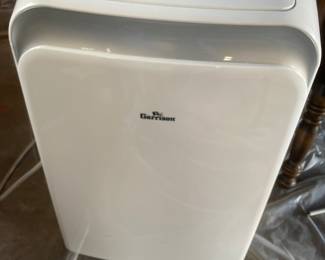 Portable air conditioner