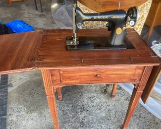 Singer sewing machine