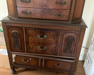 Antique bedroom set