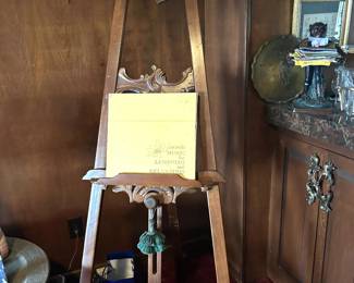 Wooden easel