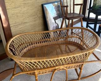 Rattan bassinet