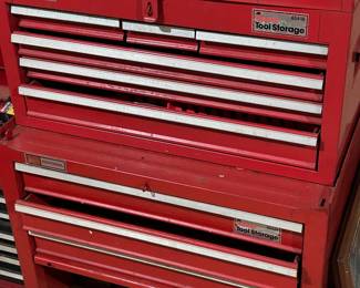 Craftsman Rolling and Stackable Tool Bench
