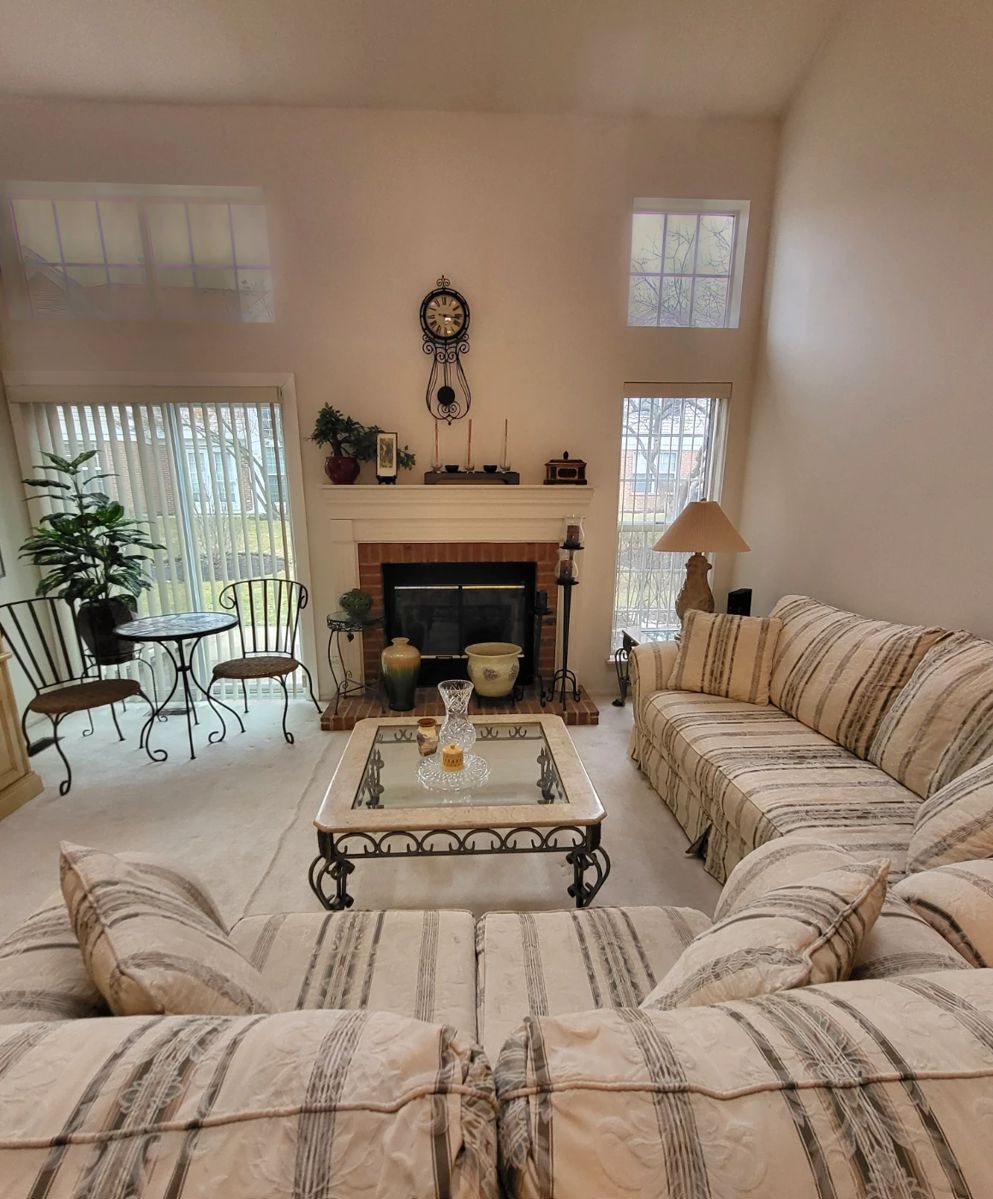 Please note we accept cash, Zelle & Venmo. Several bank ATMs close by.
Please follow GPS until you get to subdivision where we will have signs directing you to home.