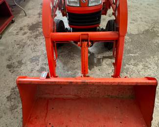 Kubota BX2370 Tractor with 991 Hours of Use.
At our clients request this item will not be 50% on Sunday if it does not sell on Saturday!