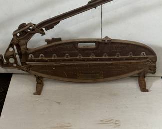 Vintage Belleville Illinois Cast Iron Asbestos Shingle Cutter