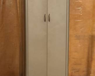 Please ask Blue Moon team member for access to the basement where this item is located!