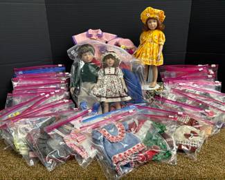 Vinyl Dolls and clothing for every season and holiday. 