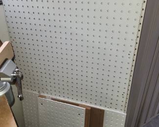 Peg board