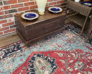 ANTIQUE WOOD TOOL BOX
