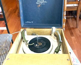 Symphonic record player