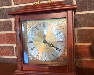 Howard Miller mantle clock 