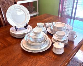 Rose China, “Louise”