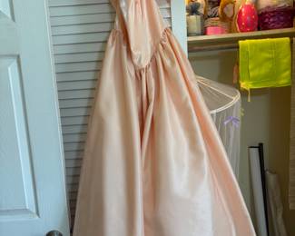 Jessica McClintock Gunne Sax gown