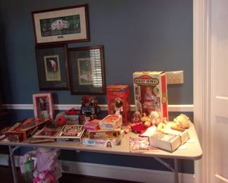 SHIRLEY TEMPLE, BARBIE, Other Dolls, Baseball Cards, NASCAR and Other Cars, Vintage Board Games
