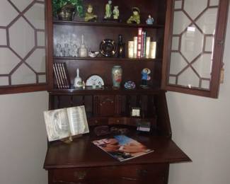 Secretary Open, Figurines, LIFE Magazine, etc