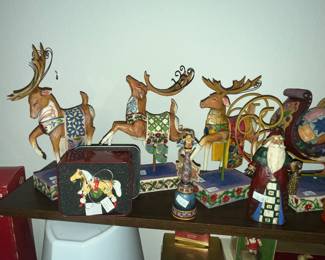 SOME WONDERFUL "JIM SHORE HEARTWOOD CREEK" CHRISTMAS FIGURES!