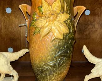 Roseville "Clematis" pattern vase