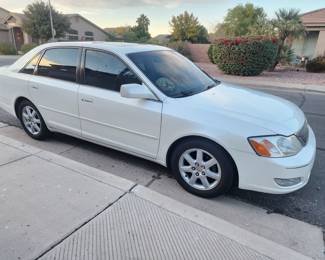 2002 Toyota Avalon XLS GOLD PACKAGE 
**Taking offers at the sale**