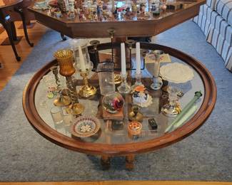 Beautiful round coffee table.