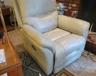 Cream Color Electric Recliner. Great condition!