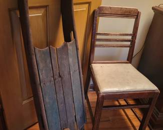 Antique sled, very cool!!
