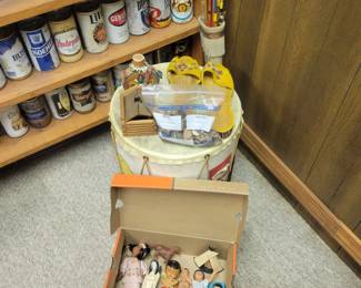 Vintage Native American Indian dolls and toys.