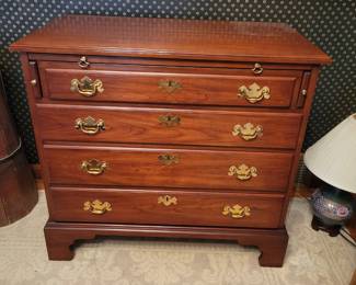 Beautiful Henkel Harris Cherry Model 2401 Cherry Bachelor Chest. Excellent condition!