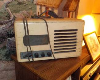 1930s Ansley Radio