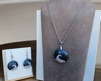Wave Necklace Earring Set
