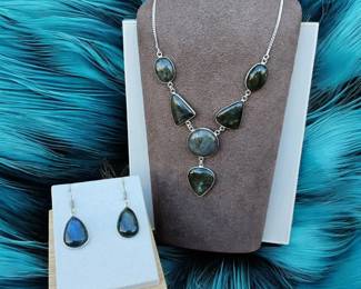 Labradorite Necklace Earring Set  See Video  Tested