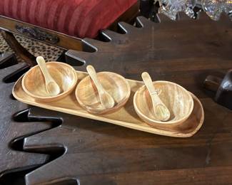 BAMBOO Small hors d'oeuvre tray, 7-Pc Set, Never Used, 17" x 5"